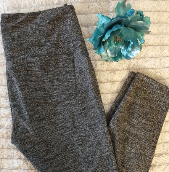 Athleta Pants - ~~ATHLETA Metro Legging~~